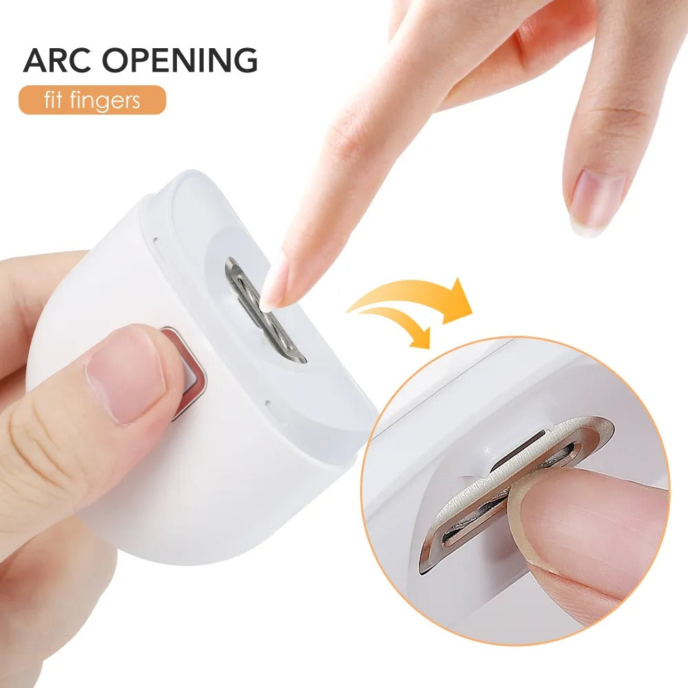 Finger nail clippers